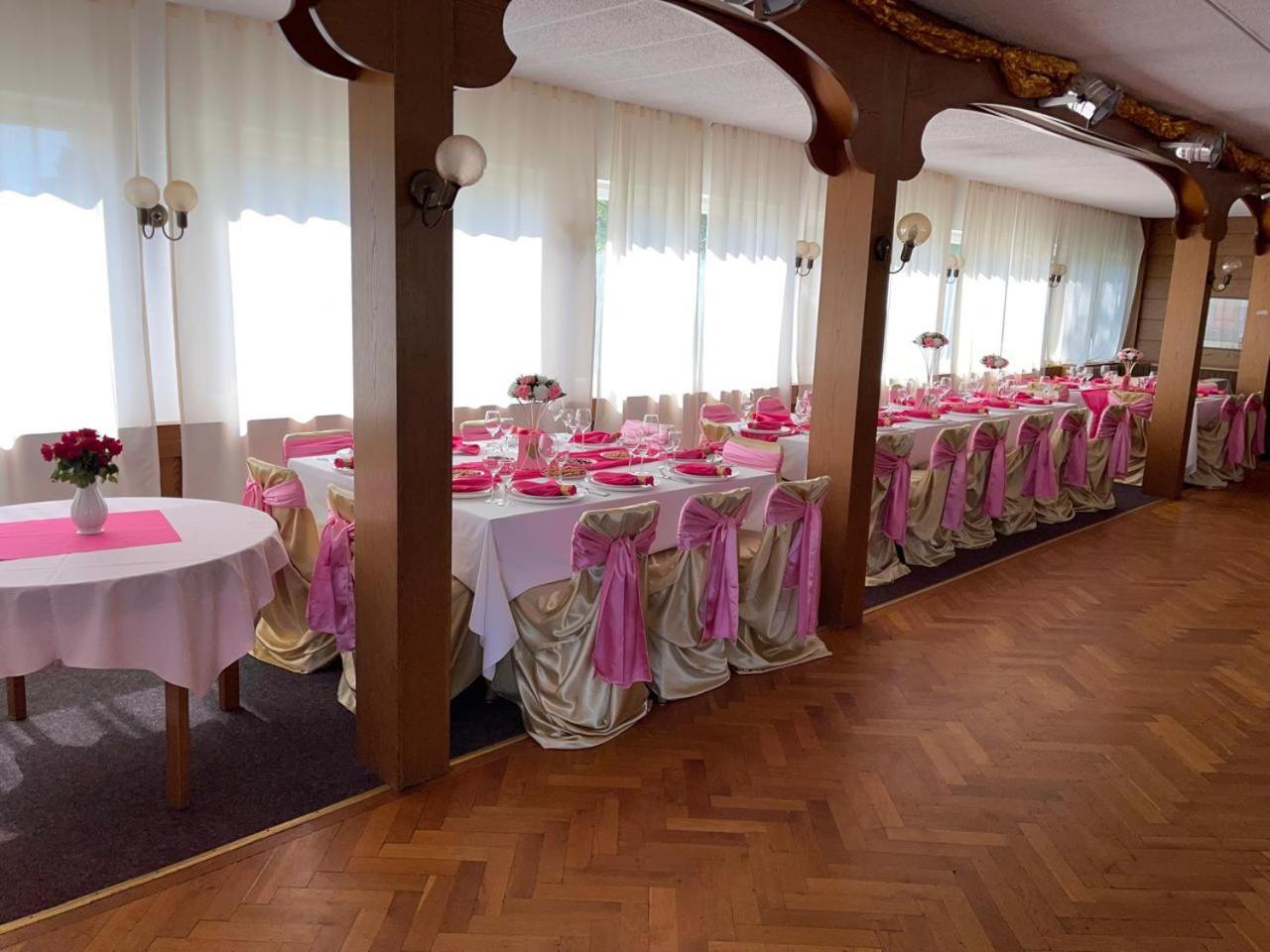 Wald Cafe Hotel Simbach am Inn Ngoại thất bức ảnh